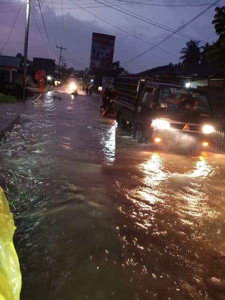 desanya_terendam_banjir_ini_langkah_antisipasi_yang_dilakukan_kades_karang_sari