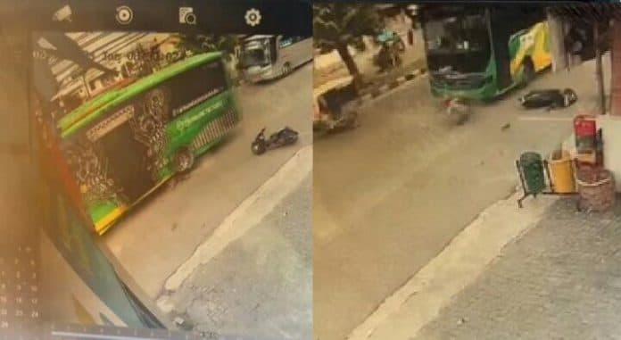 detik_detik_bus_metro_deli_lindas_pengemudi_sepeda_motor