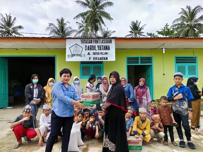 dharma_wanita_persatuan_rutan_berandan_gelar_bakti_sosial