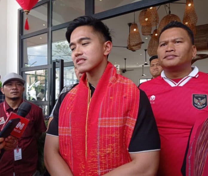 dialog_di_siantar_kaesang_tak_bisa_layani_masyarakat_buat_apa_jadi_anggota_dewan