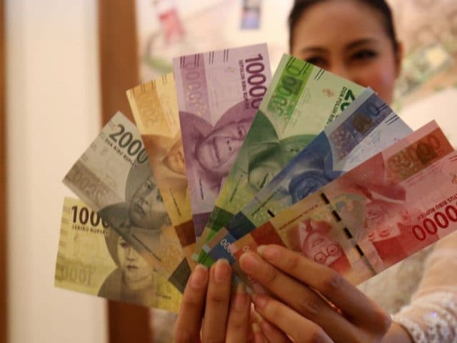 diaspora_ri_akan_beri_bantuan_korban_phk_corona_rp700_ribu