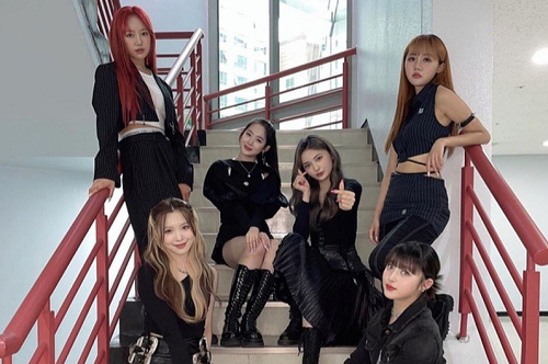 dibubarkan_grup_k_pop_korea_bugaboo_akhiri_kontrak_anggota