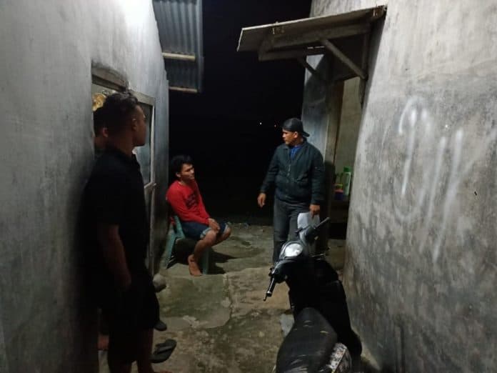 diburu_polisi_pelaku_pengeroyok_supir_kupj_selalu_berpindah_tempat