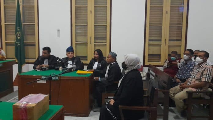 didakwa_suntik_vaksin_kosong_dr_gita_diadili
