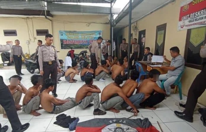diduga_akan_tawuran_di_sela_perayaan_hut_ri_belasan_pelajar_diamankan