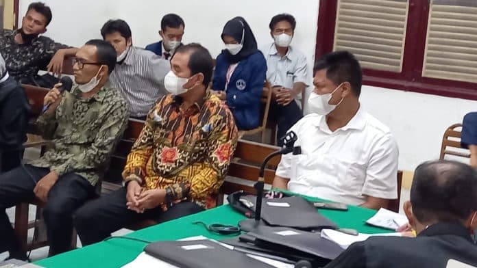 diduga_beri_keterangan_palsu_hakim_perintah_jaksa_laporkan_oknum_bendahara_uinsu