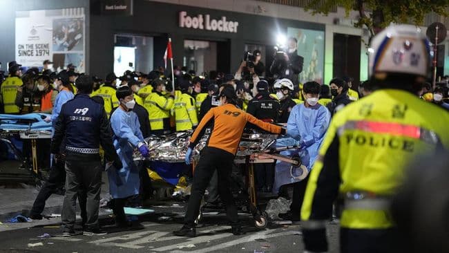 diduga_gegara_tragedi_itaewon_seorang_polisi_korsel_tewas_bunuh_diri