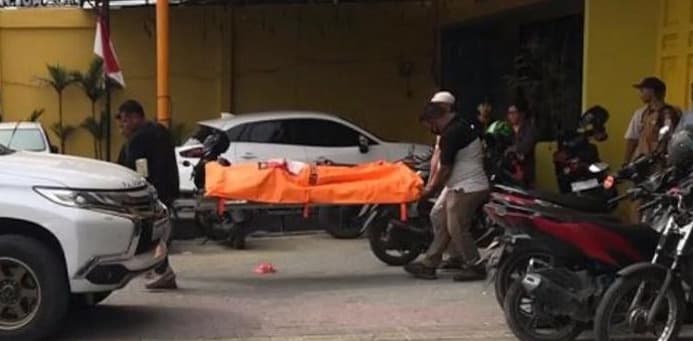 diduga_hirup_asap_genset_karyawati_toko_roti_meninggal_dunia