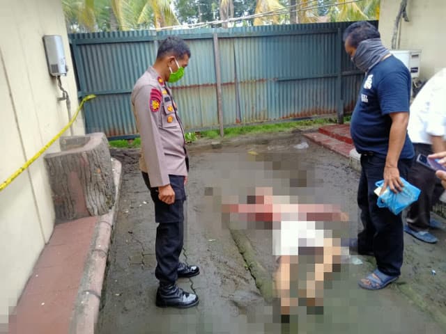 diduga_kesetrum_ac_pria_ini_ditemukan_tewas_di_samping_kamar_hotel_di_belawan