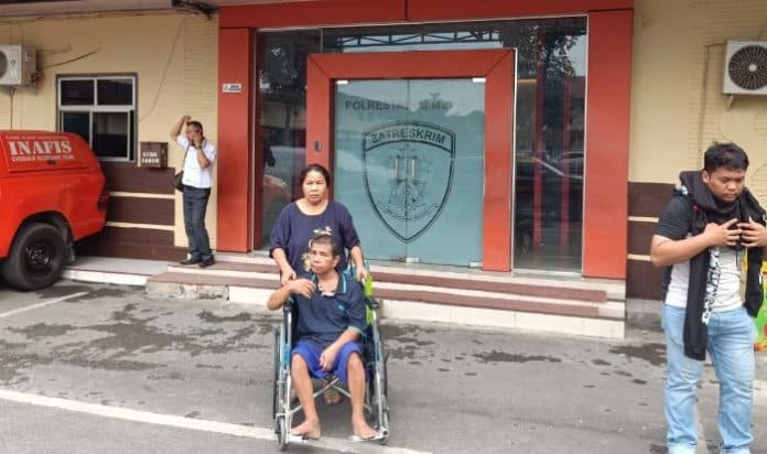 diduga_korban_penganiayaan_oknum_brimob_diperiksa_6_jam_di_polrestabes_medan