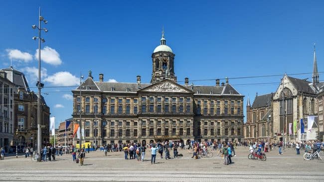 diduga_mata_mata_belanda_usir_diplomat_rusia_dari_den_haag