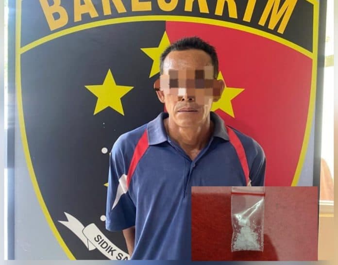 diduga_miliki_sabu_buruh_ini_disergap_polisi_saat_kendarai_motor_di_batu_bara