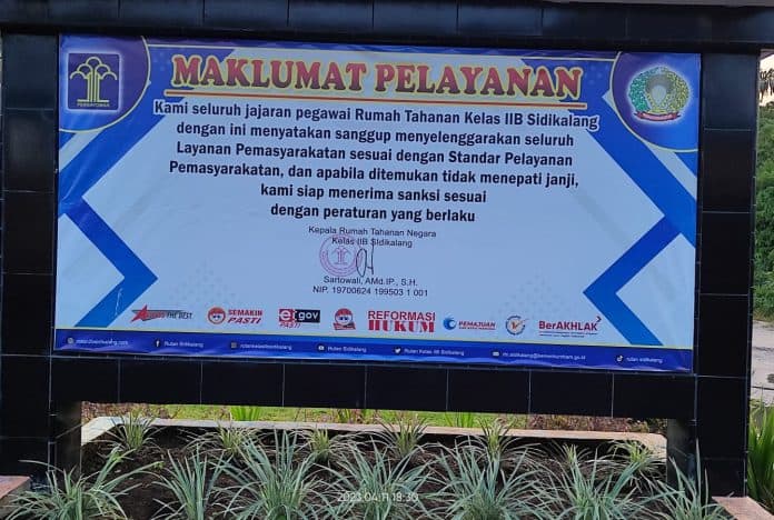 diduga_napi_bebas_gunakan_handphone_dan_bermedsos_warga_soroti_rutan_kelas_ii_sidikalang