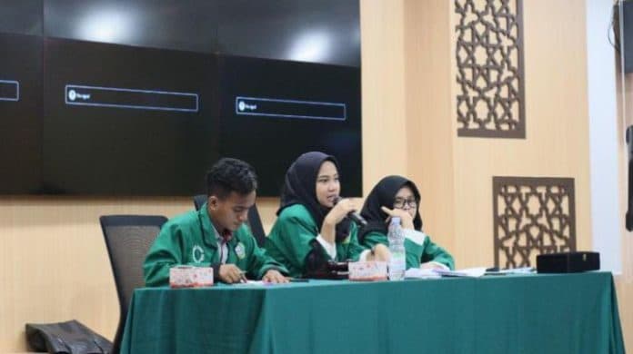 diduga_pemalsuan_tanda_tangan_pemilihan_ormawa_kampus_di_medan_berujung_ricuh