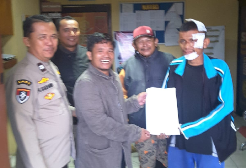 diduga_pencuri_pria_ini_ditangkap_warga_lalu_diikat_dan_dianiaya