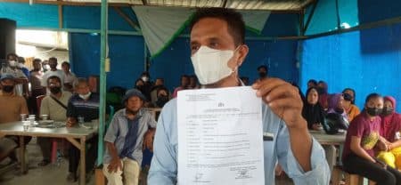 diduga_suruhan_mafia_sekelompok_preman_serang_warga_titi_papan_medan
