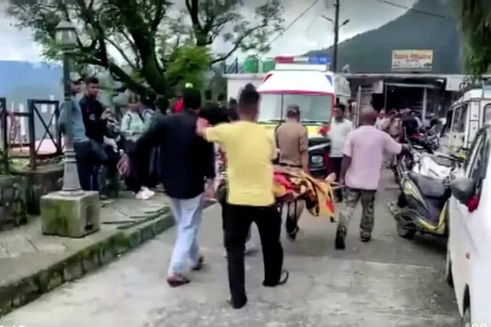 diduga_tersengat_listrik_16_orang_tewas_dan_6_lainnya_terluka_di_india