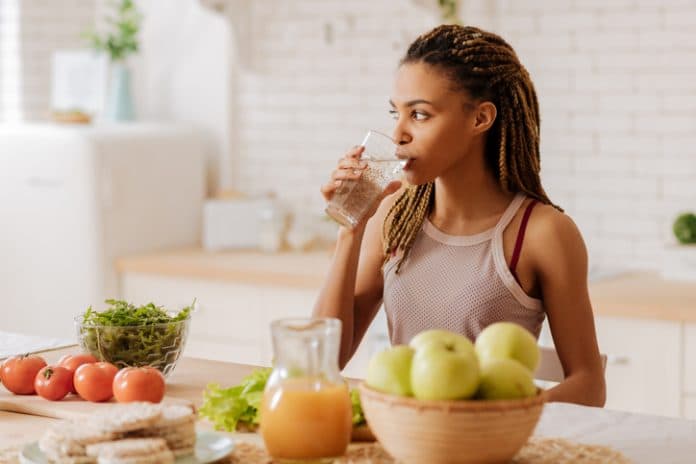 diet_alami_disukai_para_wanita_tetap_sehat_dan_tampil_menawan