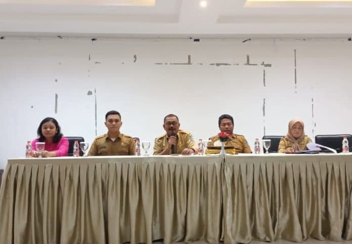 difasilitasi_dinkes_provsu_batu_bara_gelar_seminar_transformasi_sistem_kesehatan