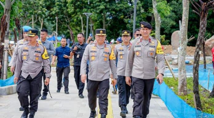 dihadiri_7000_warga_race_aquabike_jetski_samosir_cup_berjalan_aman