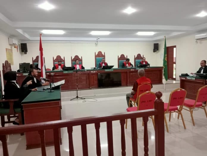 dihadirkan_di_persidangan_murachman_minta_dibebaskan_dari_rutan_lubuk_pakam