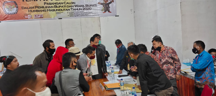 dikarenakan_b_kwk_golkar_proses_pendaftaran_paslon_dosmar_paniaran_tertunda