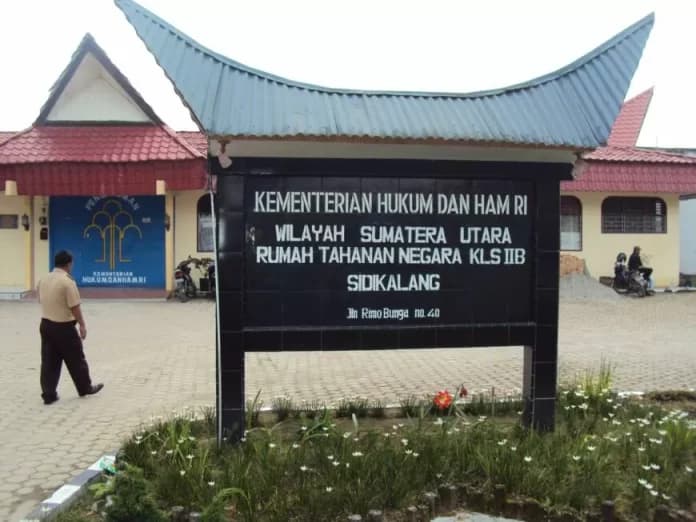 dikonfirmasi_soal_remisi_napi_kasubsi_pt_rutan_sidikalang_ditegur_karena_arogan