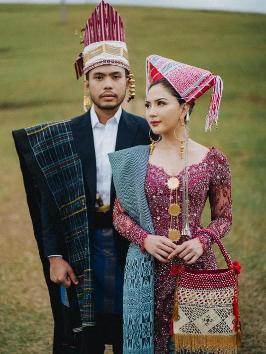 dilamar_yakup_hasibuan_jessica_mila_jadi_boru_damanik