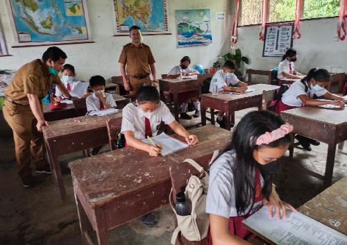 dinas_pendidikan_monitoring_ujian_sd_di_simalungun