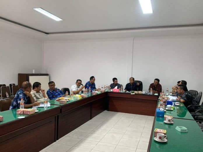 dinas_pu_simalungun_anggarkan_rp131_miliar_guna_perbaikan_jalan