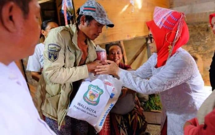dinas_putr_dan_bpbd_siantar_diinstruksikan_secepatnya_beri_bantuan_pada_korban_longsor