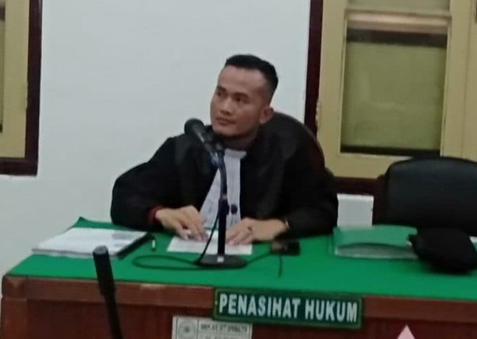 dinilai_keliru_pengacara_minta_hakim_hentikan_perkara_kliennya
