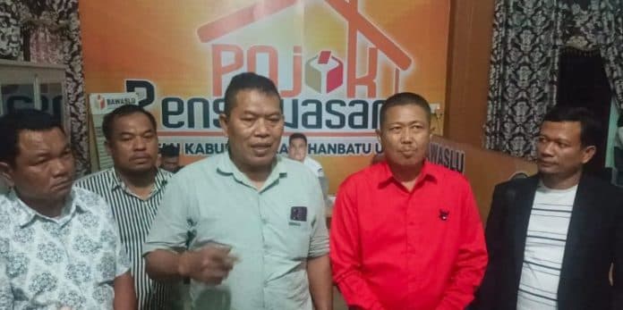 dinyatakan_tidak_memenuhi_syarat_rizal_ajukan_permohonan_ke_bawaslu_labura