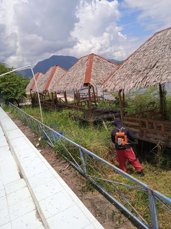 diperkenankan_buka_sejumlah_objek_wisata_di_toba_berbenah