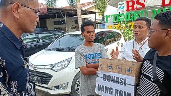 direktur_rsud_dr_tengku_mansyur_tolak_uang_donasi_koin_dari_koalisi_kb_pads