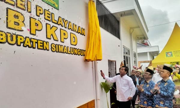 diresmikan_bupati_gedung_bpkpd_lengkapi_fasilitas_pelayanan_publik_pemkab_simalungun