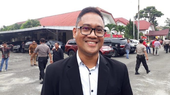 dirut_bilang_yang_menolak_pd_paus_hanya_segelintir_pedagang