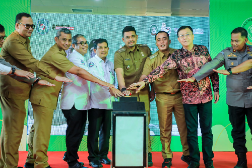 dirut_bpjs_kesehatan_apresiasi_uhc_kota_medan