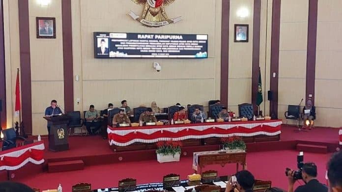 disahkan_perda_diharapkan_jadi_payung_hukum_melindungi_umkm_di_kota_medan