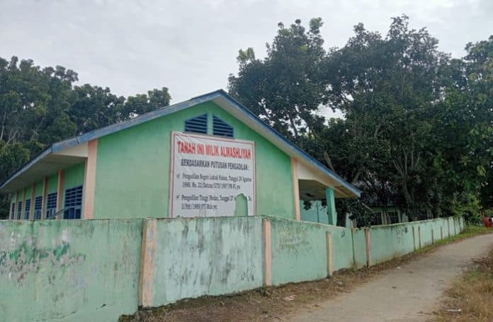 disdik_deli_serdang_bungkam_soal_smpn2_numpang_belajar_di_smpn1