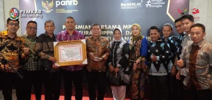 disdik_deli_serdang_kembali_raih_penghargaan_top_45_keenam_kalinya