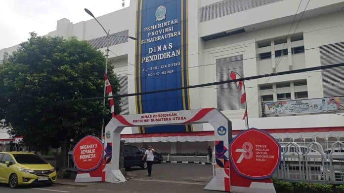 disdik_sumut_terapkan_face_print_untuk_ktu_sekolah_guru_e_absensi