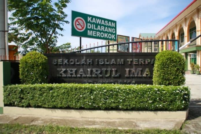 disdikbud_ultimatum_yayasan_it_khairul_imam_keluarkan_surat_rekomendasi_pindah_untuk_siswanya