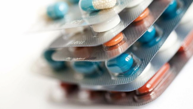 disebut_jadi_obat_korona_harga_pil_kina_melambung