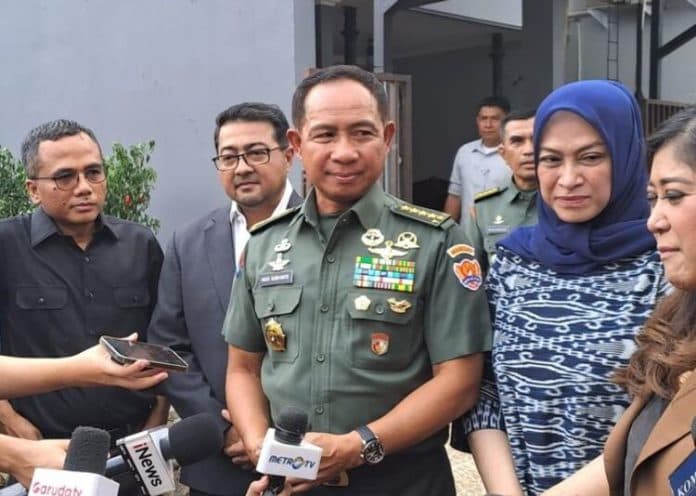 disetujui_dpr_besok_agus_subiyanto_resmi_dilantik_panglima_tni