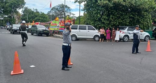 dishub_siantar_jangan_sungkan_minta_bantuan_di_pos_pelayanan