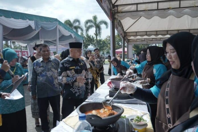 dispora_gelar_festival_kuliner_khas_asahan_pamerkan_ikan_gulai_masam