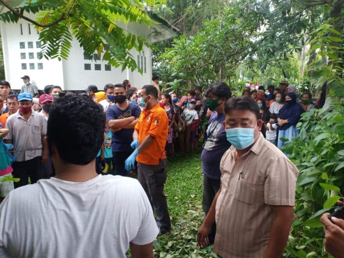 ditemukan_mayat_bayi_di_lapangan_merdeka_siantar