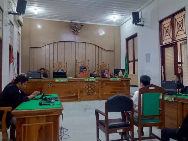 divonis_10_tahun_penjara_ph_mantan_kadinkes_sumut_nyatakan_banding