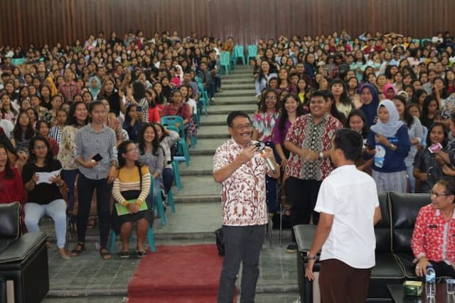 djarot_saiful_hidayat_paham_radikal_mengancam_nkri_melalui_hoax